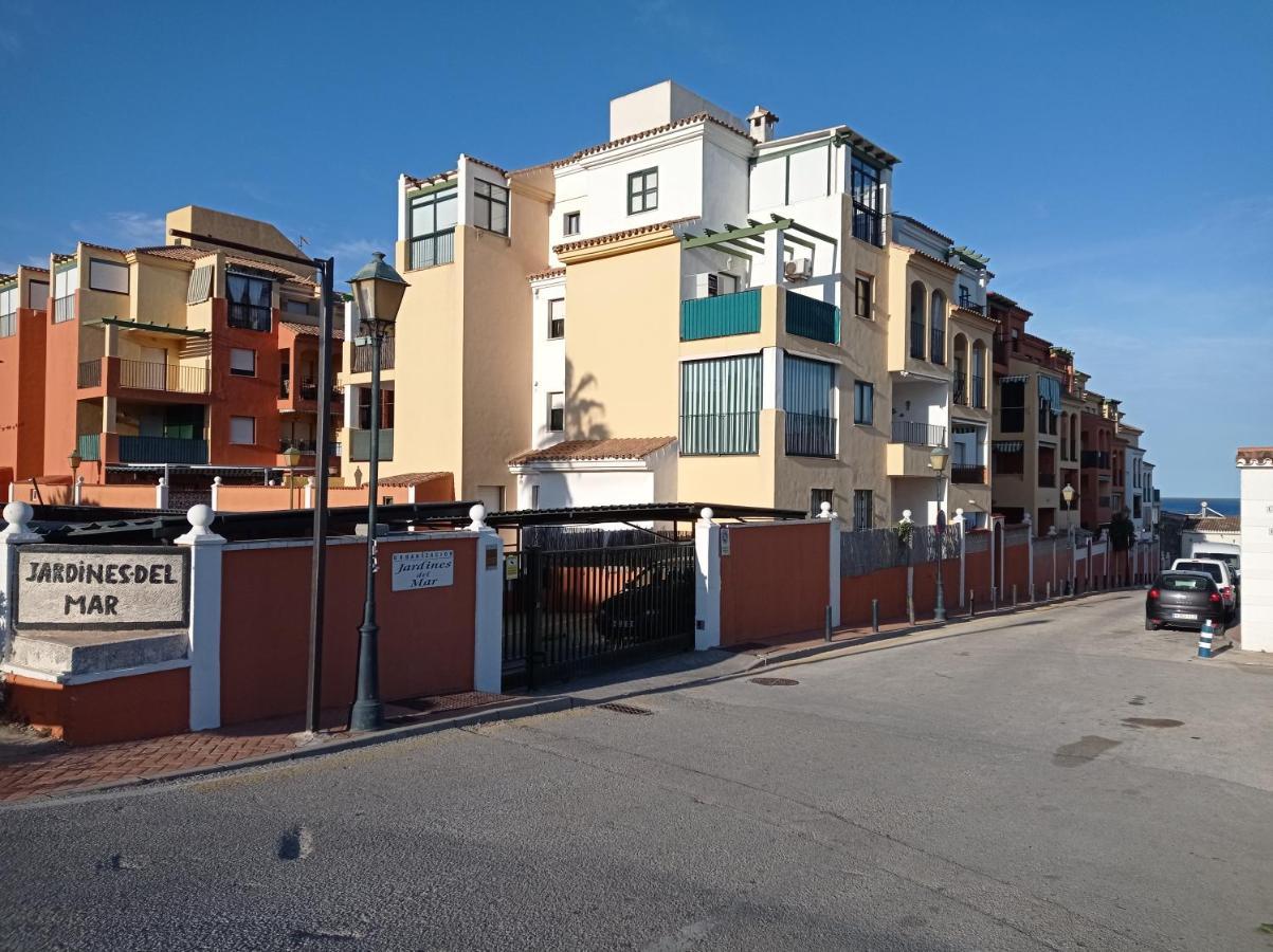 Beach Apartment Манилва Экстерьер фото