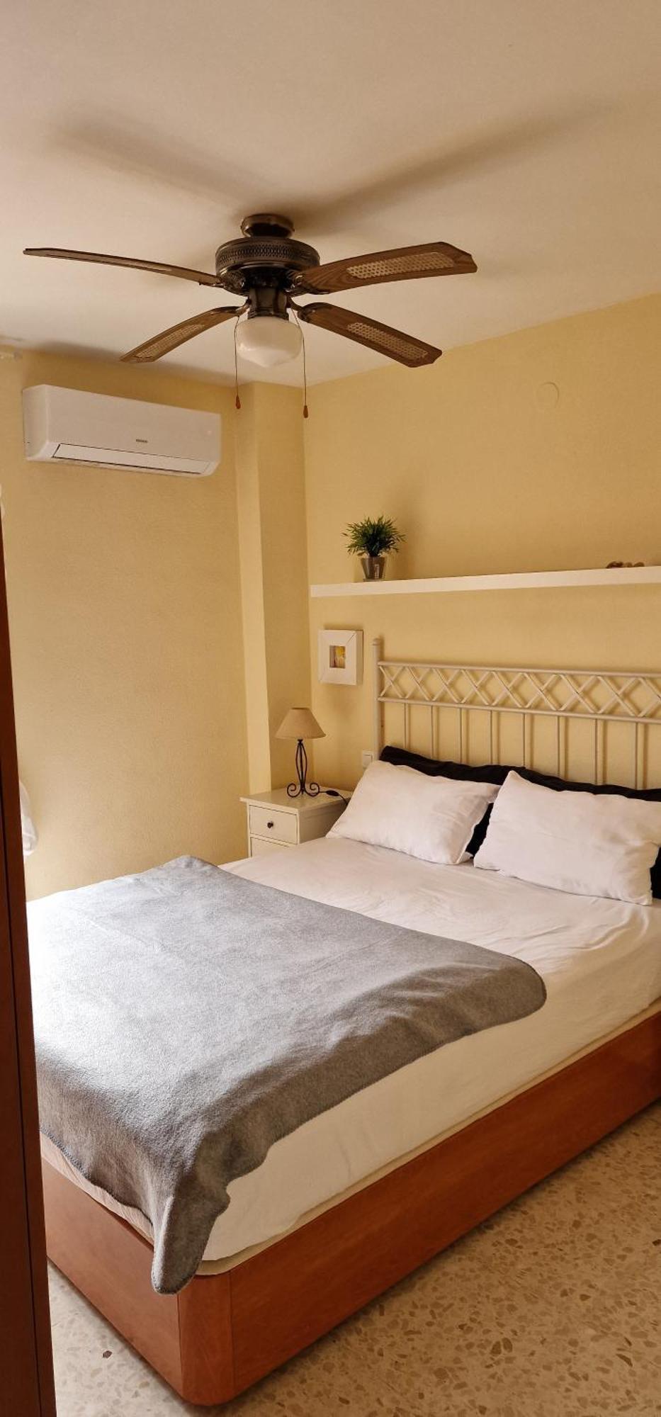 Beach Apartment Манилва Экстерьер фото